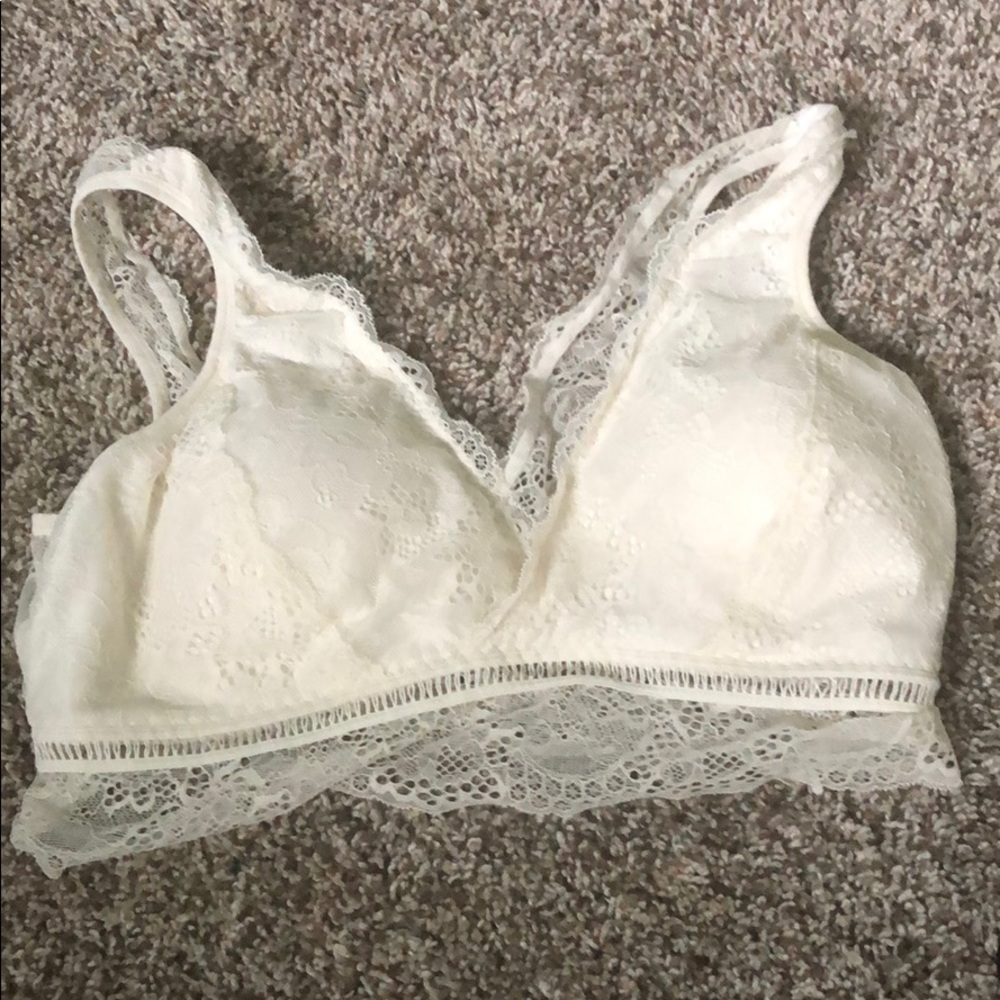 Bralettes - Picture 3 of 6